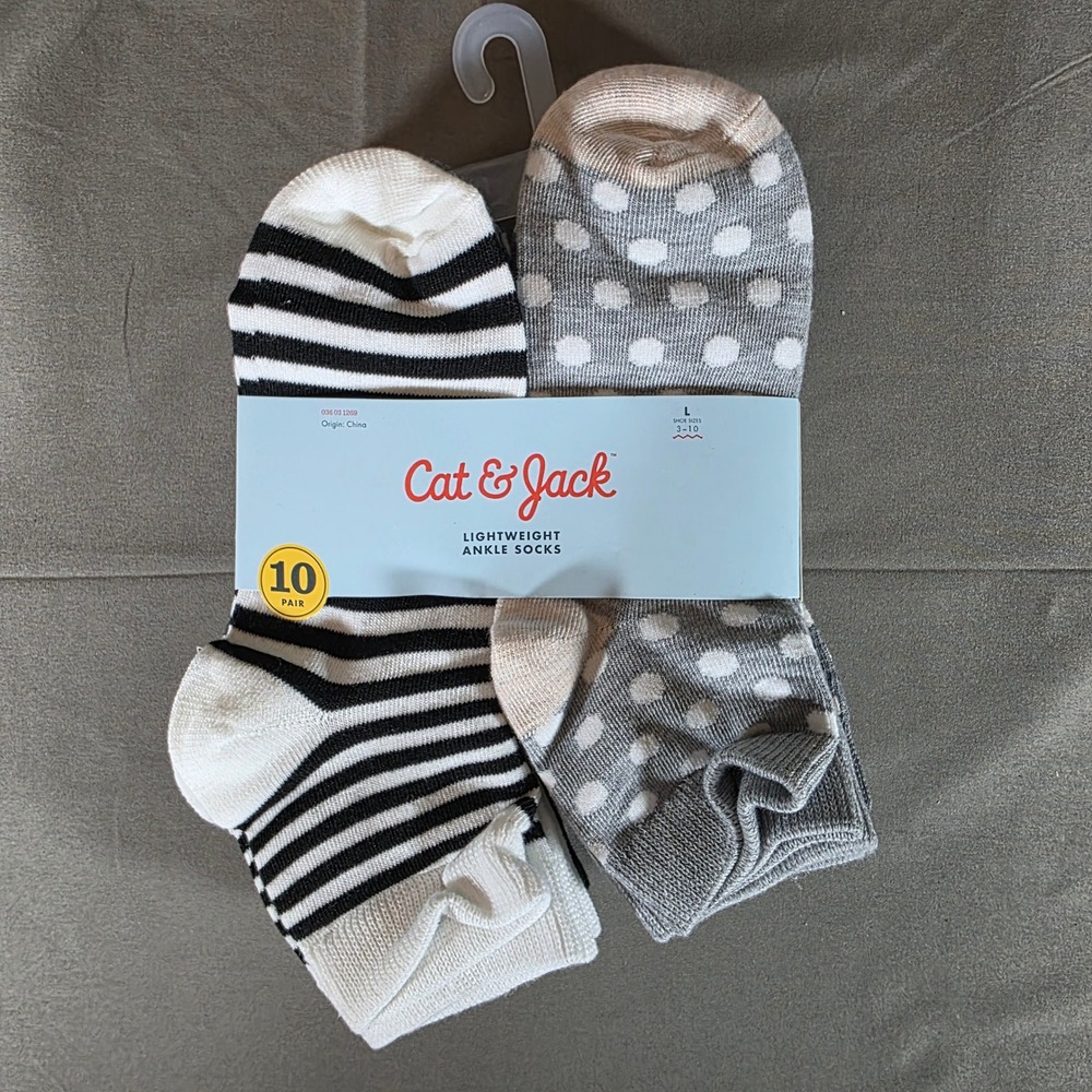 Cat & Jack Kids Lightweight Ankle Socks 10 Pair Pack Size L 3-10